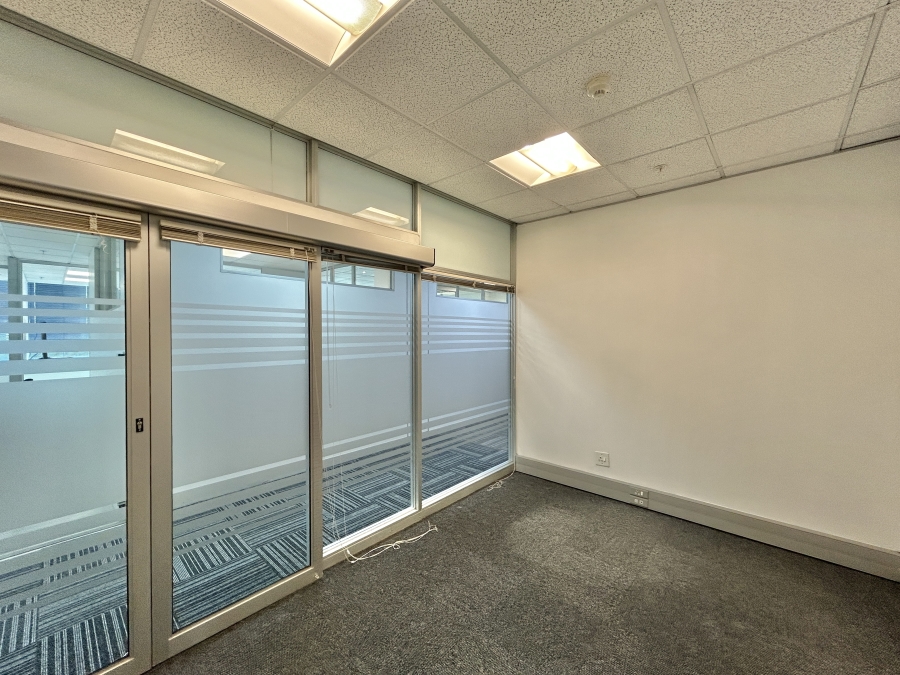 To Let Commercial Property for Rent in Foreshore Western Cape